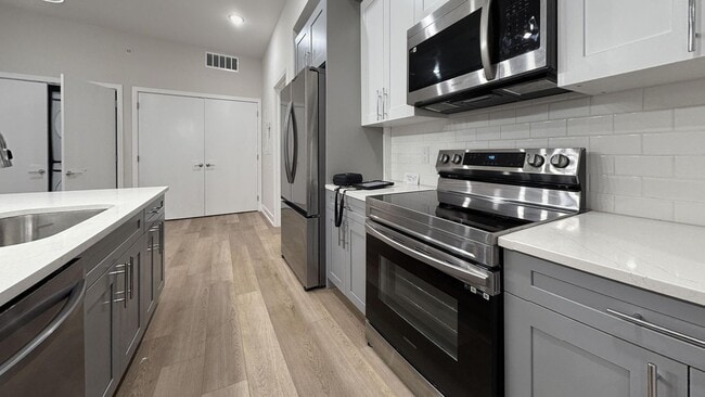 Foto del edificio - 701 N 40th St