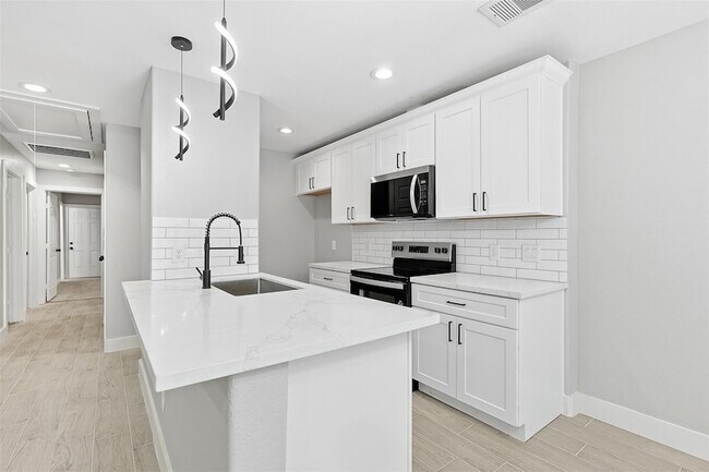 Foto del edificio - 9716 Fillmore St