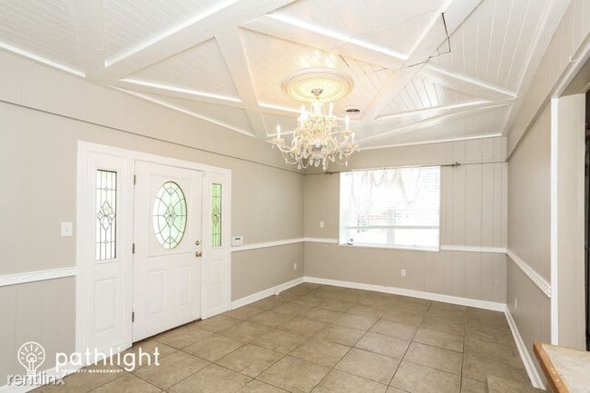 Building Photo - 4 br, 3 bath House - 1616 Norwood Drive UNIT
