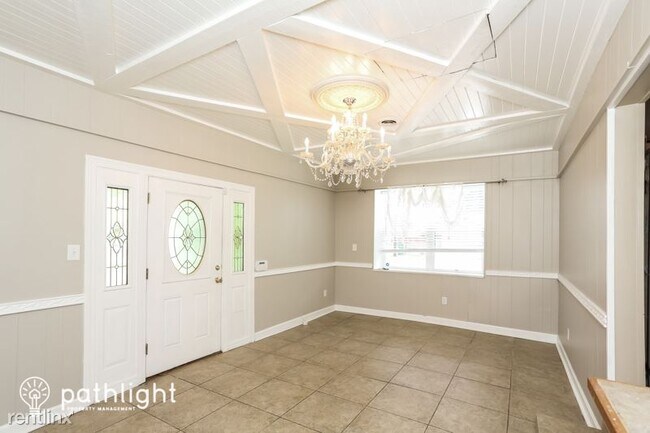 Foto del edificio - 4 br, 3 bath House - 1616 Norwood Drive UNIT