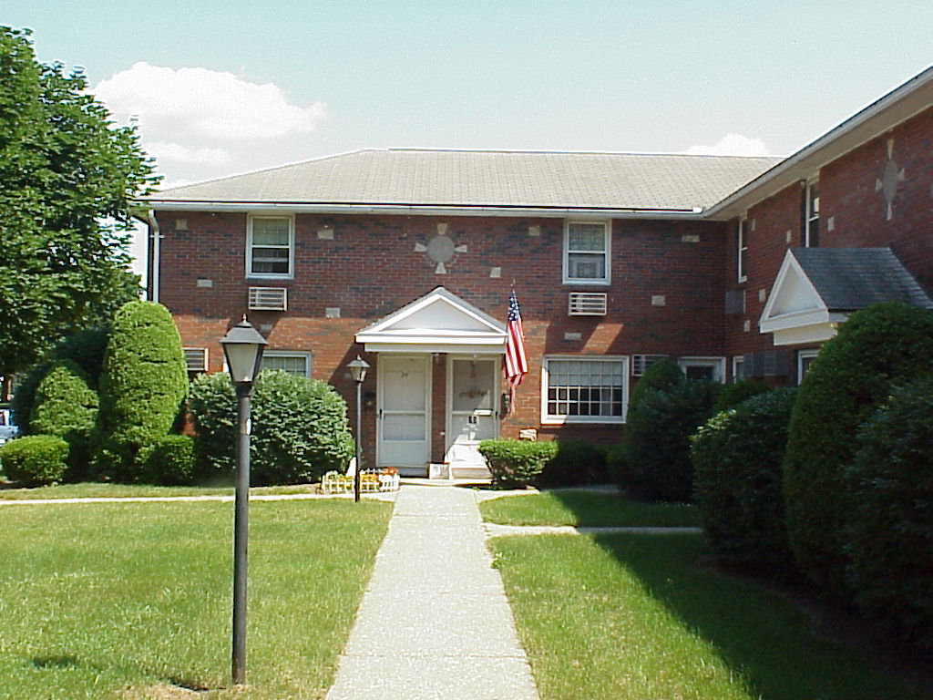 Foto del edificio - 86 Amherst Ave