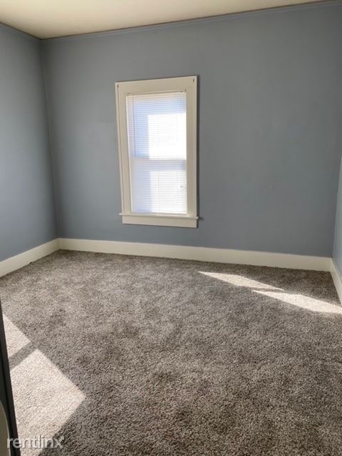 Building Photo - 2 br, 1 bath House - 304 8th street