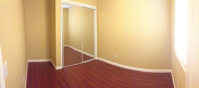 Bedroom - 1948 S Bentley Ave