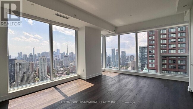 Building Photo - 609 Sherbourne St
