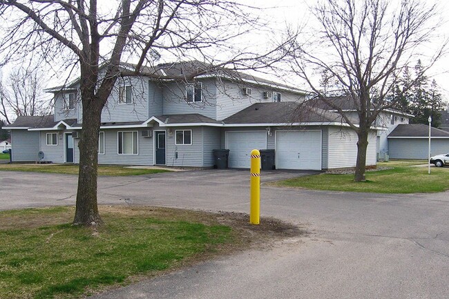 Foto del edificio - Jefferson Heights Townhomes