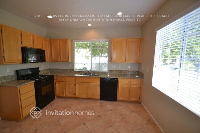 Foto del edificio - 5621 Sienna Way