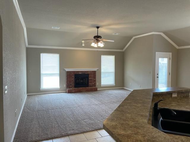 Building Photo - 1405 Sunrise Dr