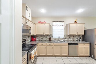 Building Photo - 16222 Wilmington Park Ln