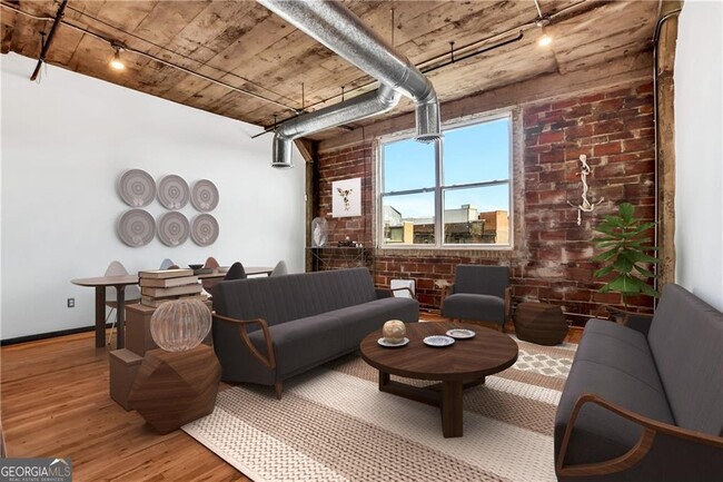 Foto del edificio - 172 Haynes St SW