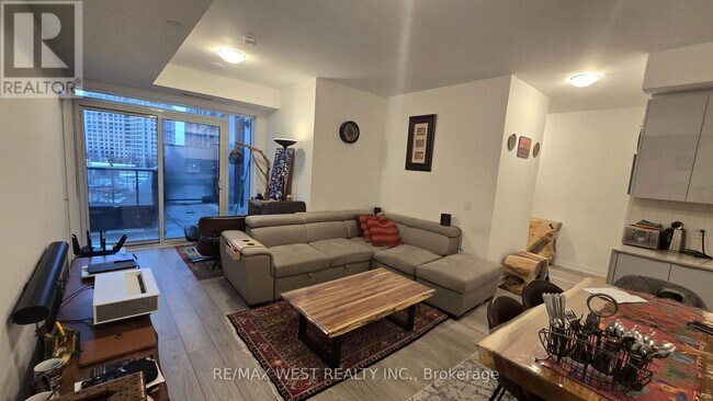 Photo du bâtiment - 474 Caldari Rd