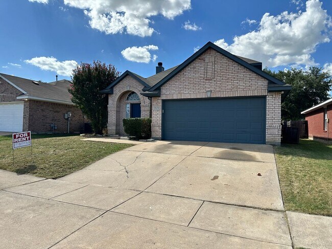 Building Photo - 3 Bedroom Single Family Home in Arlington