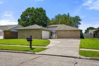 Building Photo - 9731 Shell Rock Rd