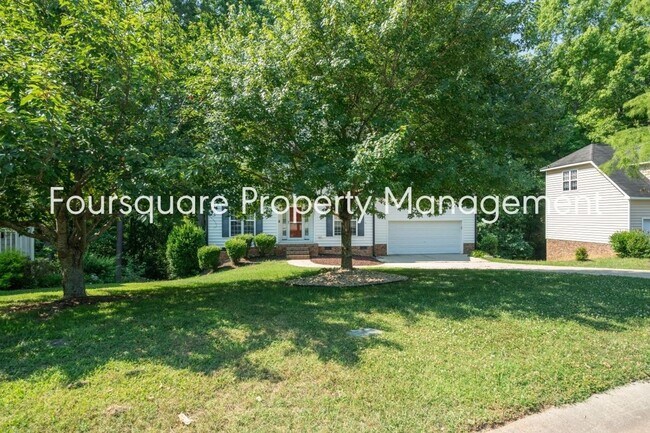 Building Photo - Single Family Home | 2nd Floor Bonus Room ...