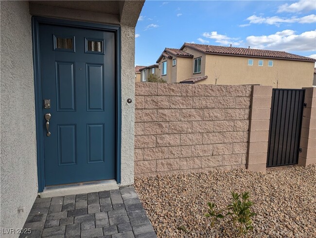 Building Photo - 5386 White Butterfly St