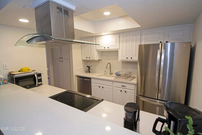 Foto del edificio - 2855 Idlewild Dr