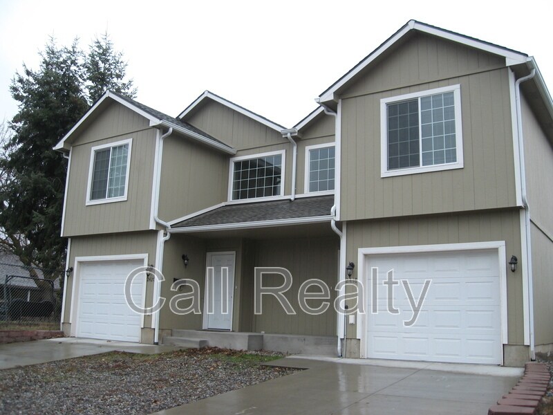 Foto principal - 2420 E Joseph Ave