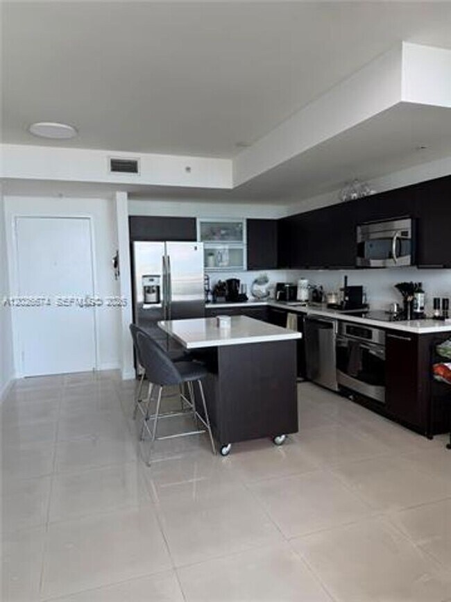 Foto del edificio - 90 SW 3rd St