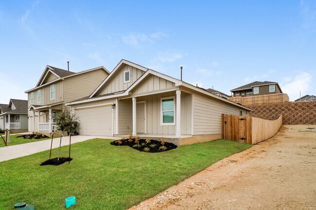 Building Photo - 5915 Forenoon Dr, Bulverde, TX