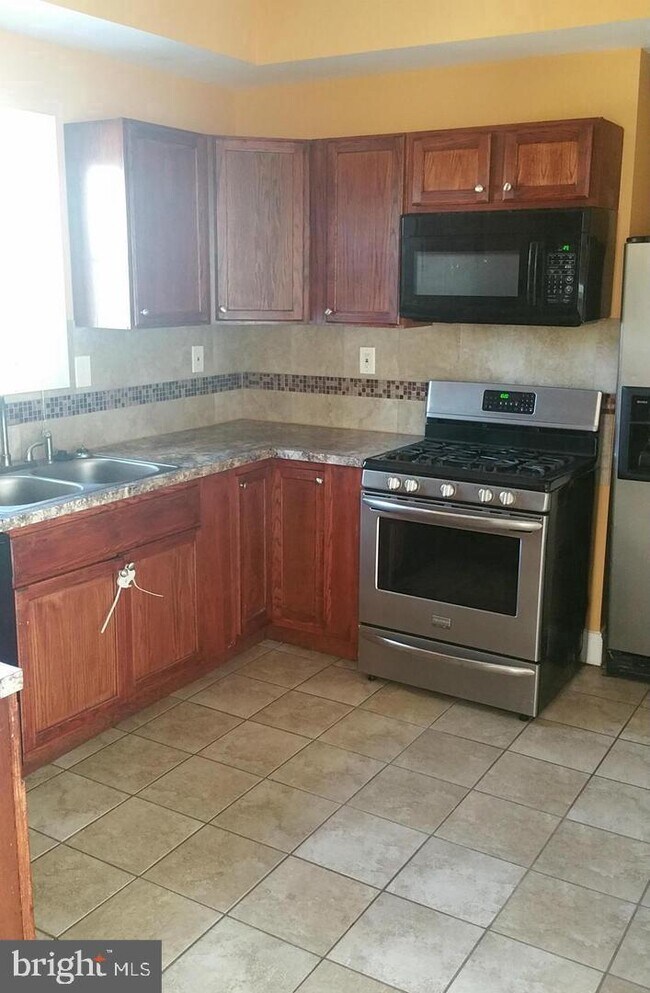 Building Photo - 6801 James Farmer Way