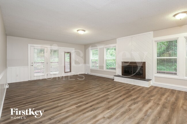 Foto del edificio - 8832 Belhaven Ct