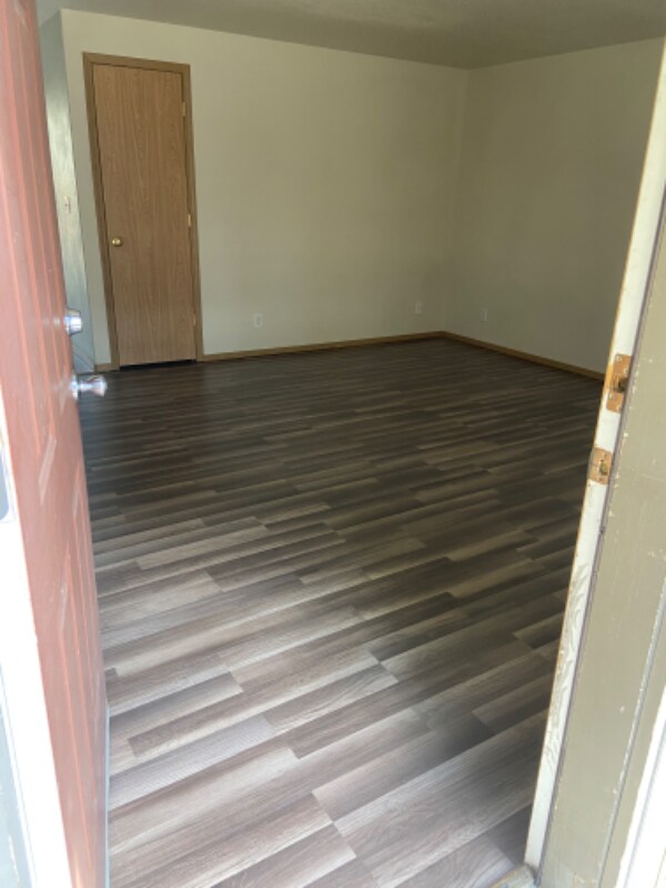 Building Photo - 3973 Evergreen Way