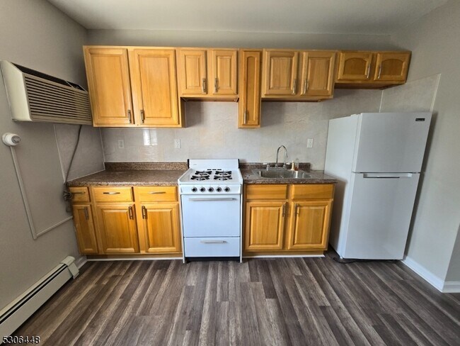 Foto del edificio - 158 N 8th St