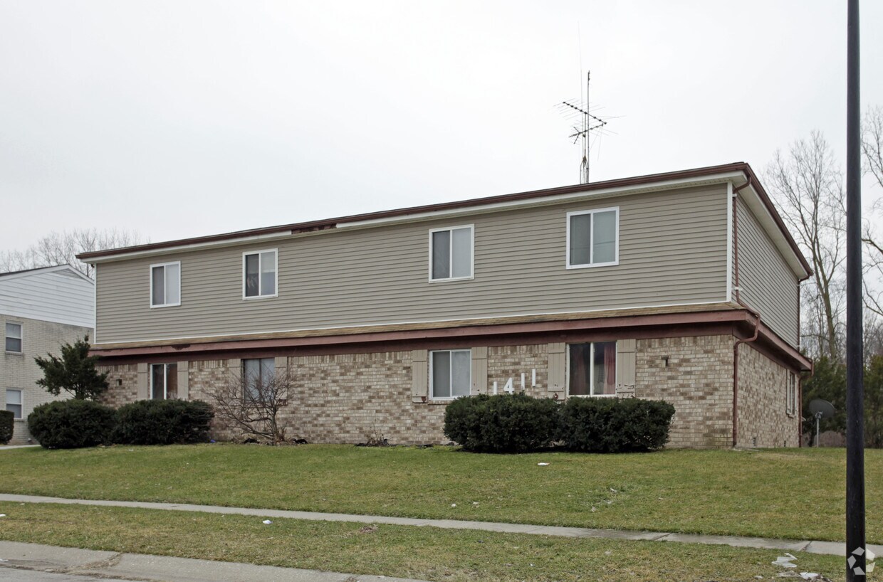 Building Photo - 1411 Brooke Park Dr