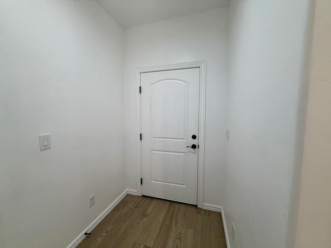 Building Photo - Brand-New 3-Bedroom Duplex with Modern Finishes and Private Backyard in Bullhead City!