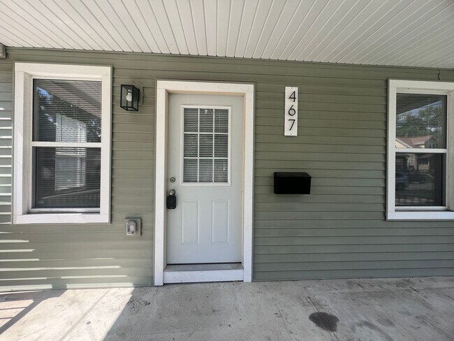 Foto del edificio - Charming 3-Bedroom Home in Grand Rapids!