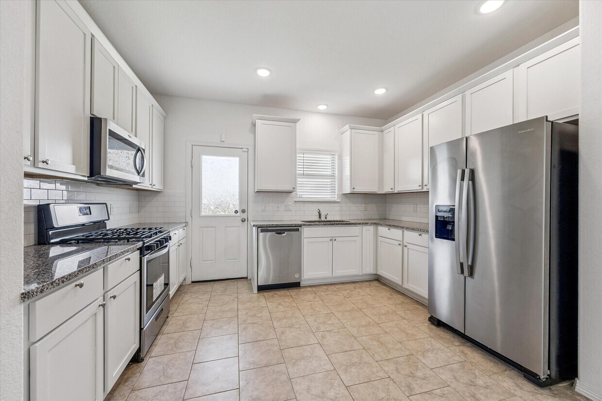 Foto principal - 23035 True Fortune Dr