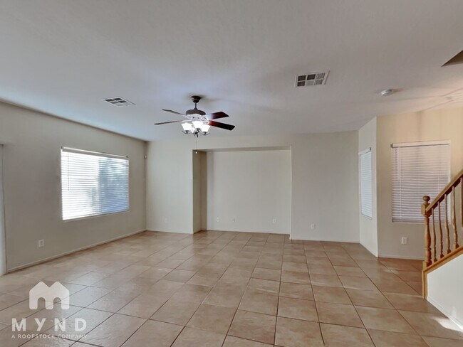 Foto del edificio - 8248 Celina Hills St