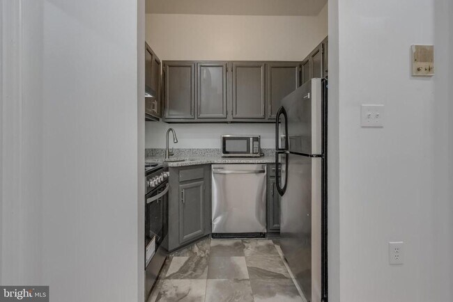 Foto del edificio - 1113 N Calvert St