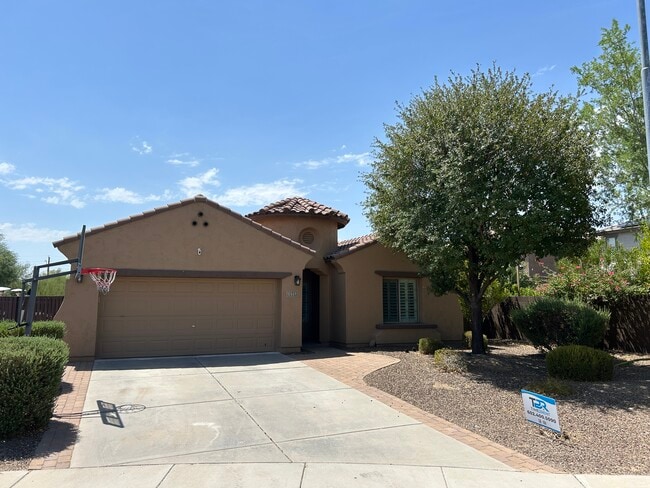 Building Photo - 5317 W Buckskin Trl