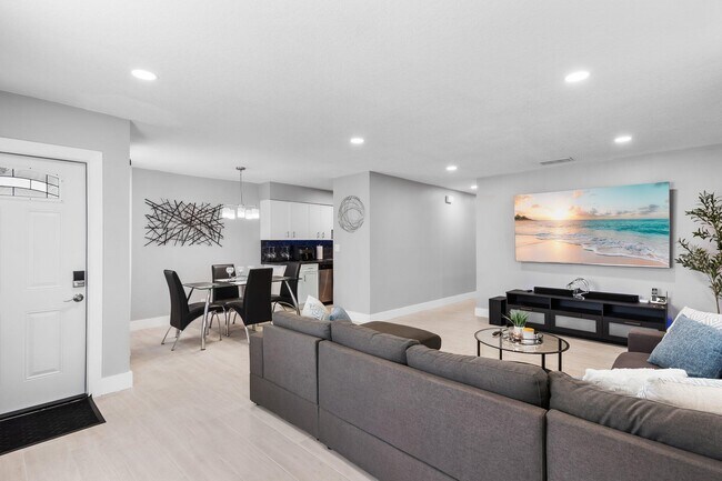 Foto del edificio - 831 SW 13th St