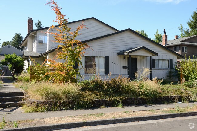 Foto del edificio - 6001 SW VALLEY Ave