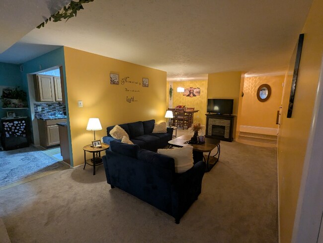 Building Photo - 7824 Hanover Pkwy