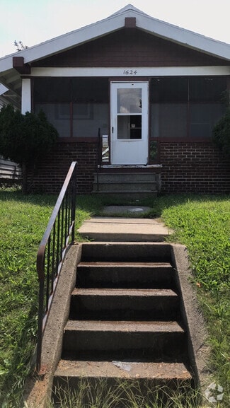 Building Photo - 1624 Kelsey Ave