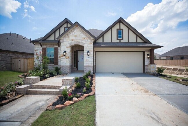 Foto del edificio - 15810 Vanderpool River Dr