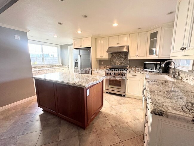 Foto del edificio - 750 Vinemead Dr