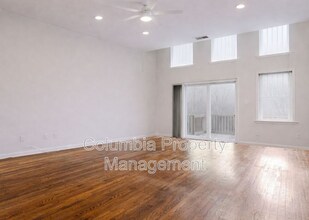 Building Photo - 127 11th St NE