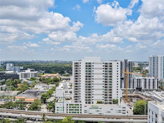 Foto del edificio - 1250 S Miami Ave