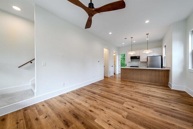 Foto del edificio - 637 E Seaboard St