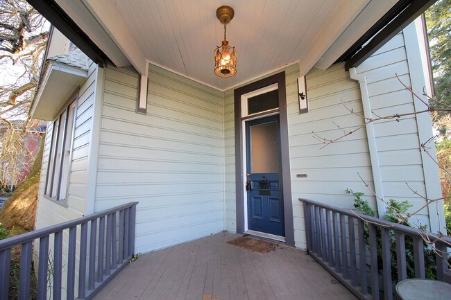 Building Photo - 4536 SE Boise St