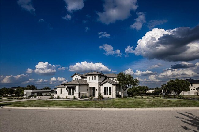 Building Photo - 7417 Davenport Divide Rd