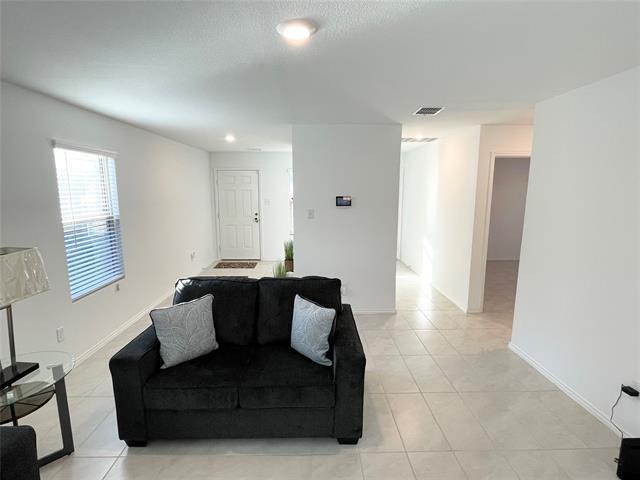 Building Photo - 14033 Haggerston Dr