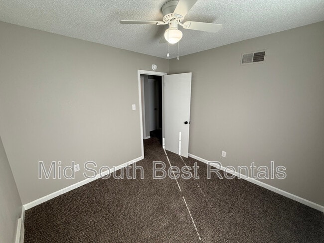 Building Photo - 4097 Elk Grove Cove
