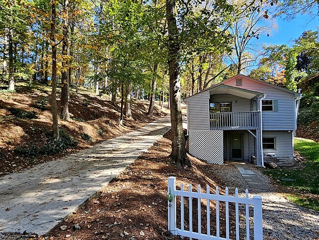 Foto del edificio - 101 Mandalay Rd