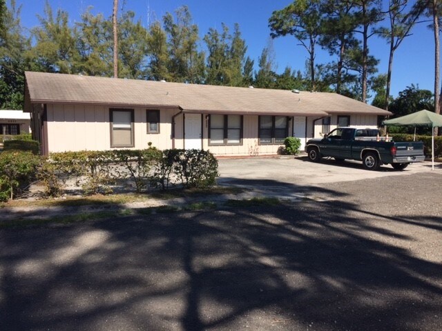 Foto del edificio - 5800 Purdy Ln