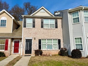 Building Photo - 8330 Oakley Cir