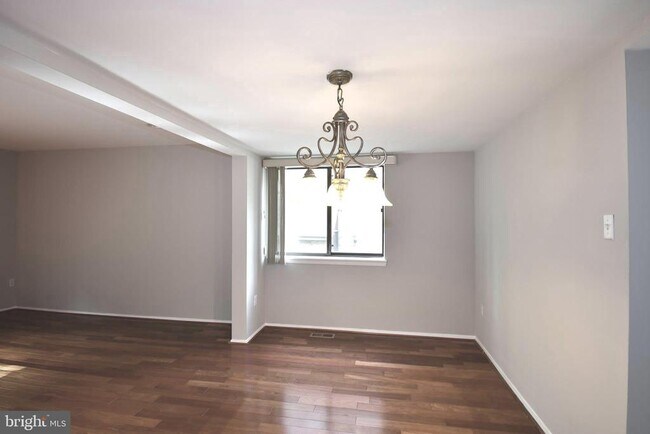 Building Photo - 7106 Winter Rose Path